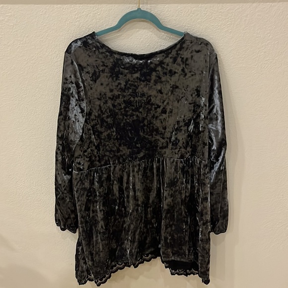 Blue Velvet Long Sleeve V Neck top - Picture 3 of 3